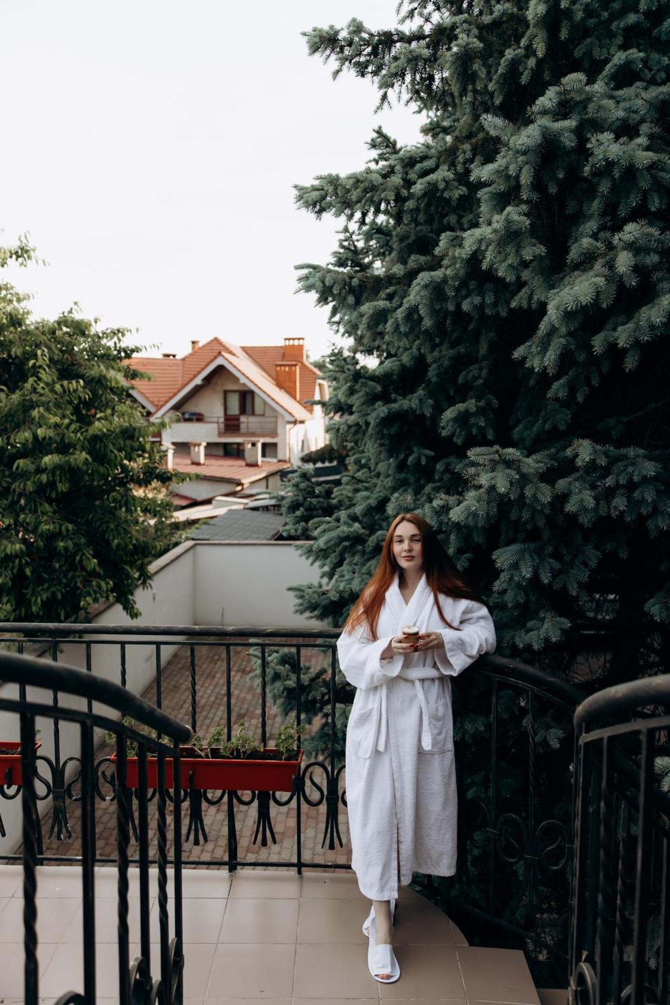 Eduard Hotel Uzjhorod Eksteriør billede
